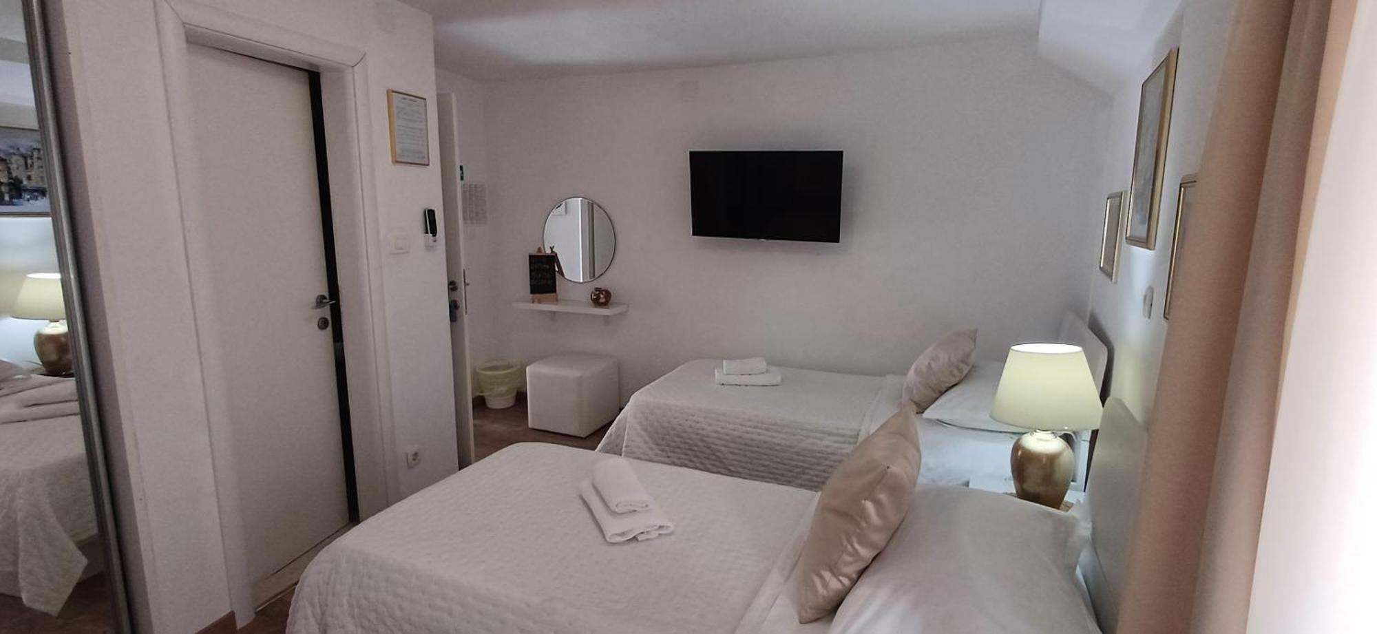 Private Apartments In Diocletians Palace Split Exterior photo