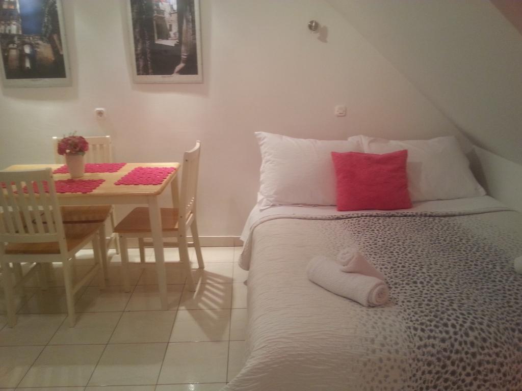 Private Apartments In Diocletians Palace Split Exterior photo